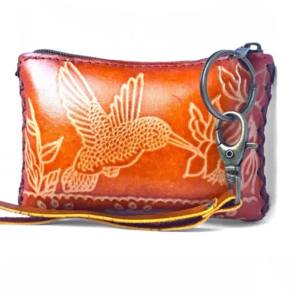 1 LEFT! Genuine Leather Handmade Handcrafted Hummingbird Wristlet Pouch - Picture 3 of 4